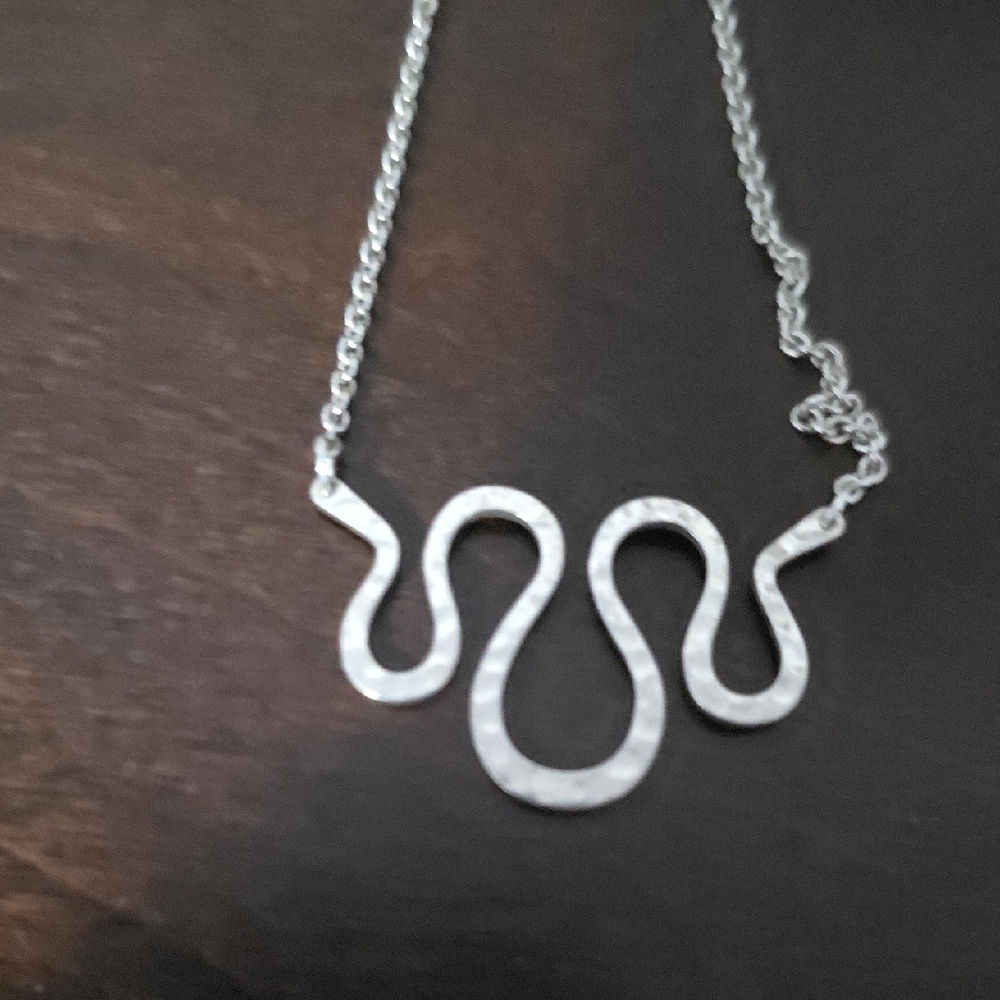James Avery Silver Curved Necklace